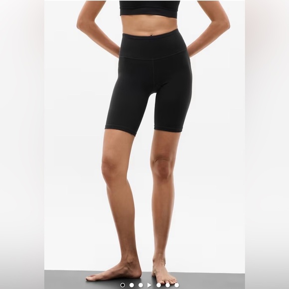 Athleta Pants - Athleta Classic Black Women's Shorts - Large